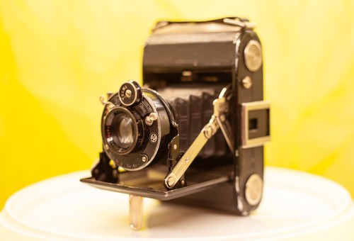 Zeiss ikon ikonta 520 - zeiss, folding